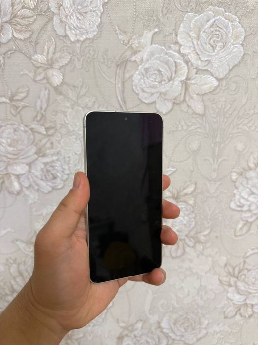 Продам Samsung S24