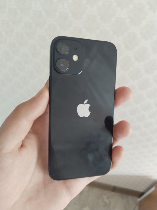 Продам iPhone 12 mini/71/64 В Отличном состояний