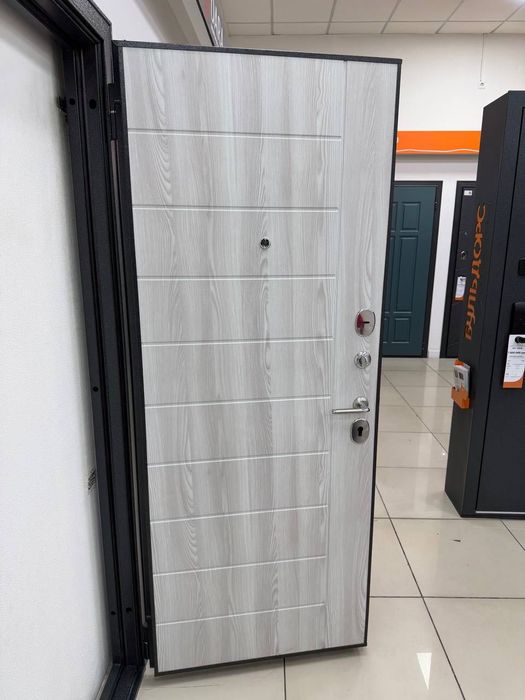 Входные двери в наличии| Металлические двери| Железные двери