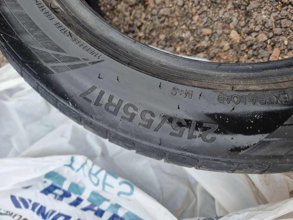 Продам резину на 17 камри