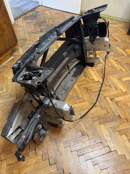 Маска/очиларка БМВ Ф20