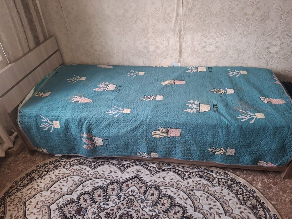 Продаю кровать..