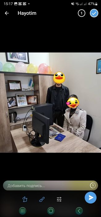 Ofisniy stol sotiladi