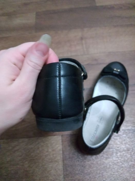 Школьные туфли на девочку 34 35