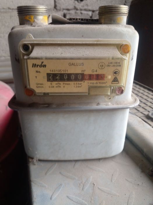 Газовыи счетчик б/у с редуктором