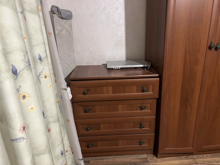 Спальний гарнитур из 7 предметов