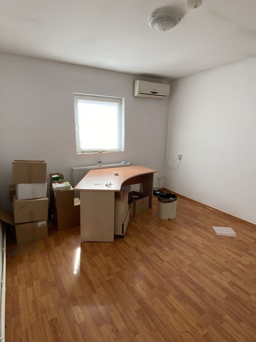 Locatie de inchiriat farmacie ( alte optiuni discutam la telefon )