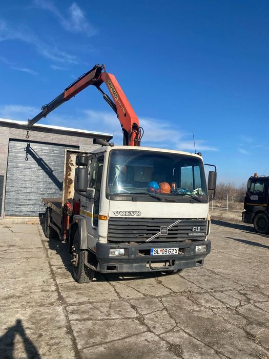 Camion cu macara-Volvo FL6 +Palfinger 12080