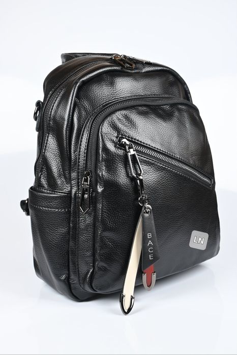 -10% Намаление!!! Дамска раница от естествена кожа