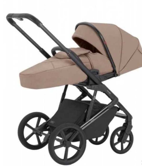 Продам детскую коляску CARRELLO ULTIMO 2в1