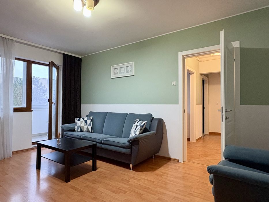 Ofer spre inchiriere apartament 2 camere decomandat Tomis Nord Boema