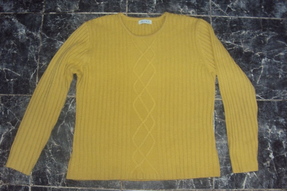 Свитер теплый (44-46 размер)