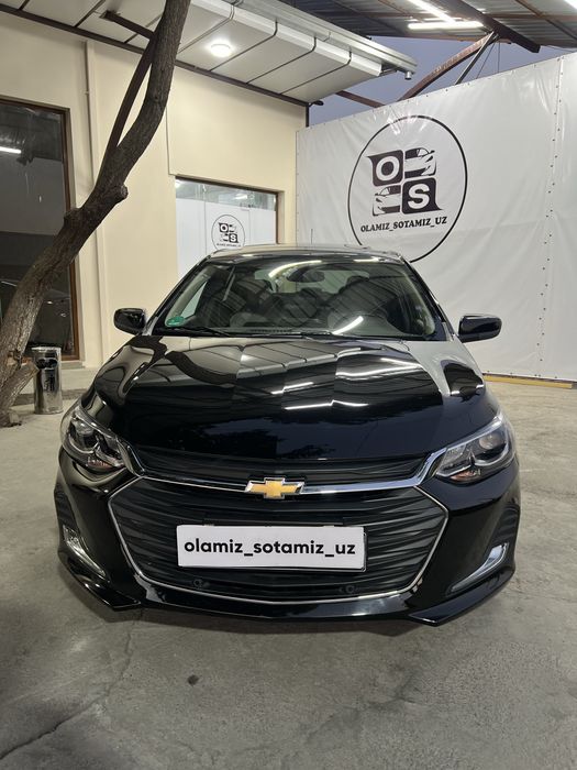 Onix premier + 2024