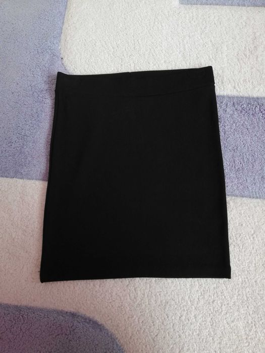 Детска черна пола