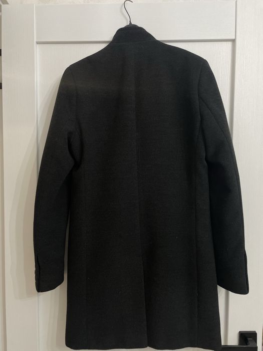 Пальто почти новое