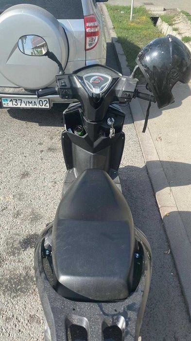 Продаю мопед(китаец)