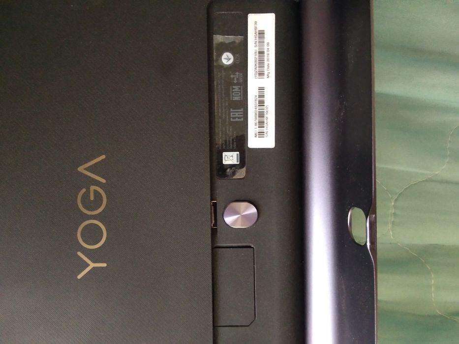 Продам планшет LENOVO YOGA