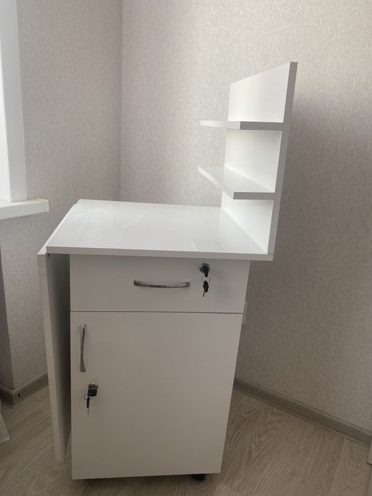 Все для маникюра.