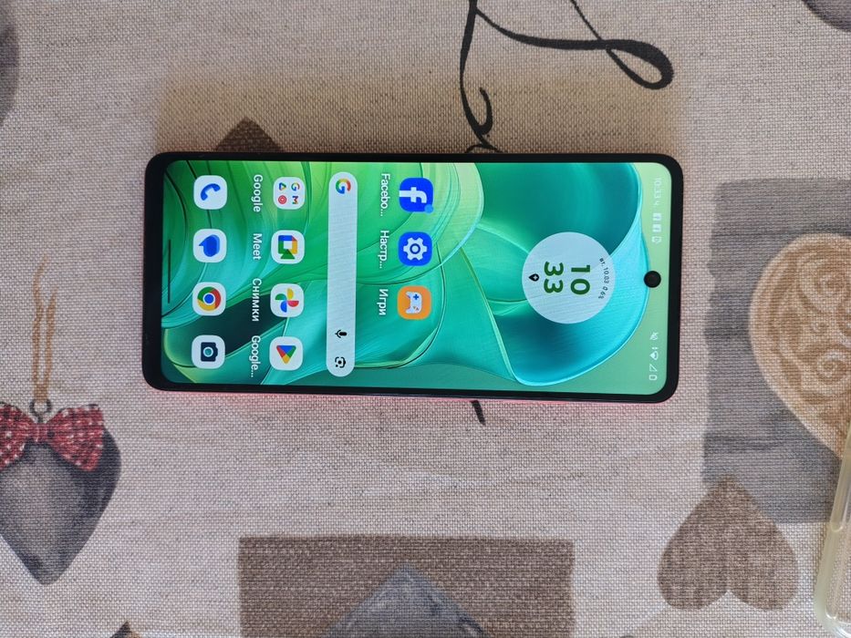 Продавам Motorola g04