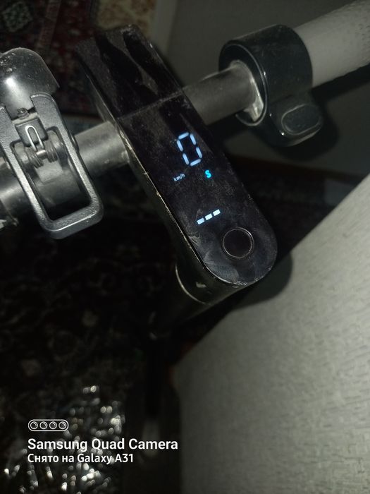 Electro samokat sotaman