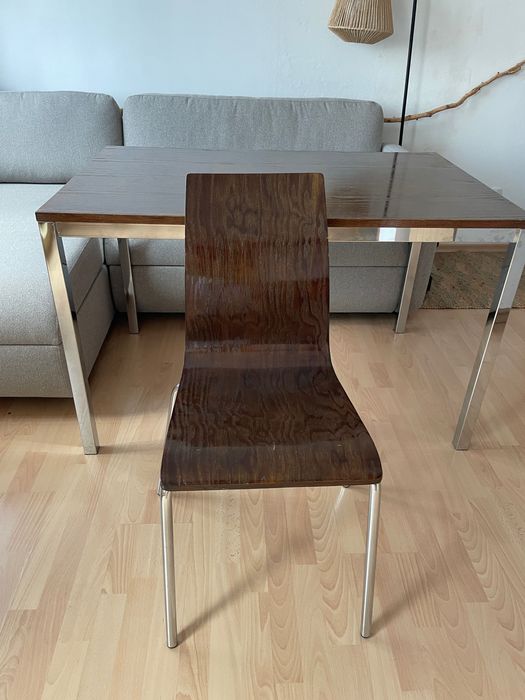 Трапезна маса с 4 стола