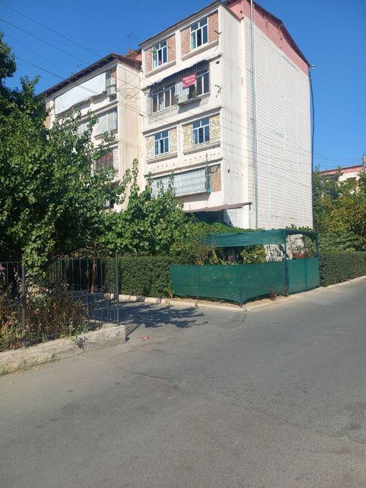 Продаётся Квартира 4 комнатная