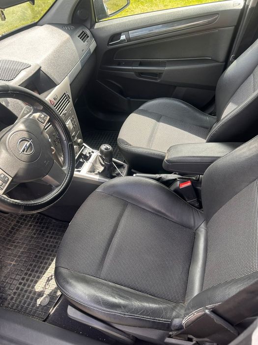 Opel Astra H 2005 foarte întreținută!