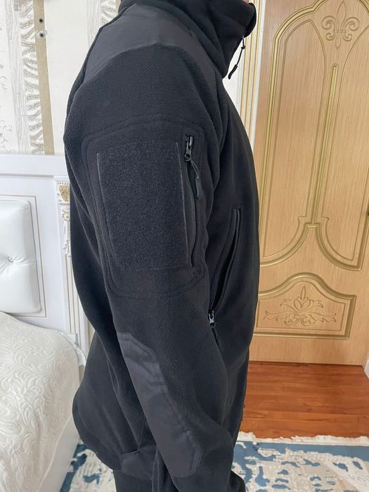 Флисовый свитер.Мужской