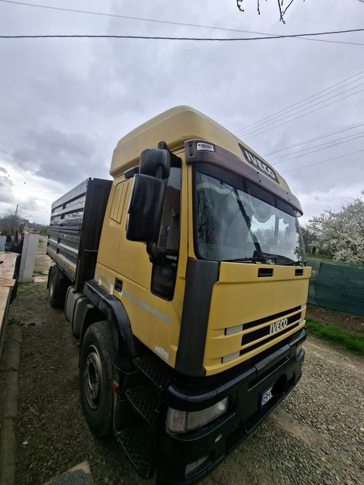 Vand/schimb, auto, utilaje agricole sau vite, oi