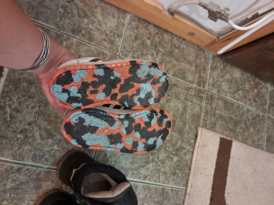 Детски маратонки и ботуши  27 номер