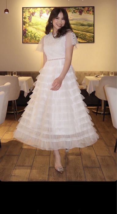 Платье нарядное воздушное