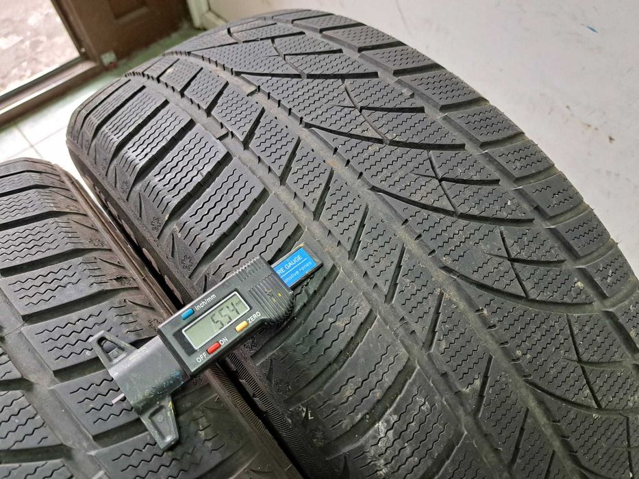 2 anvelope 235/55/18 Evergreen