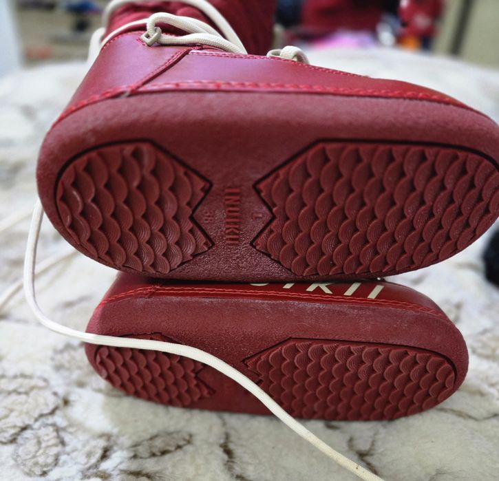 Inuikii Mountain High оригинални дамски апрески 38 номер