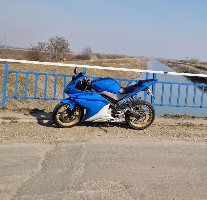 Yamaha YZF R125 A1