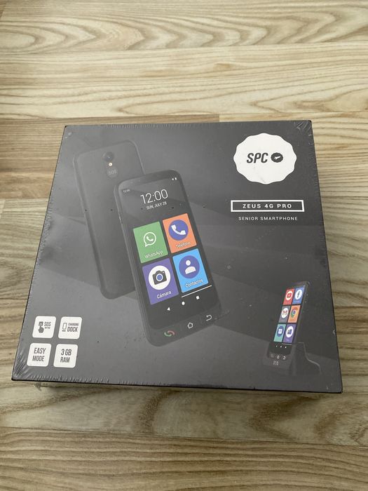SmartPhone Zeus 4G Pro , NOU , Sigilat , Telefon seniori