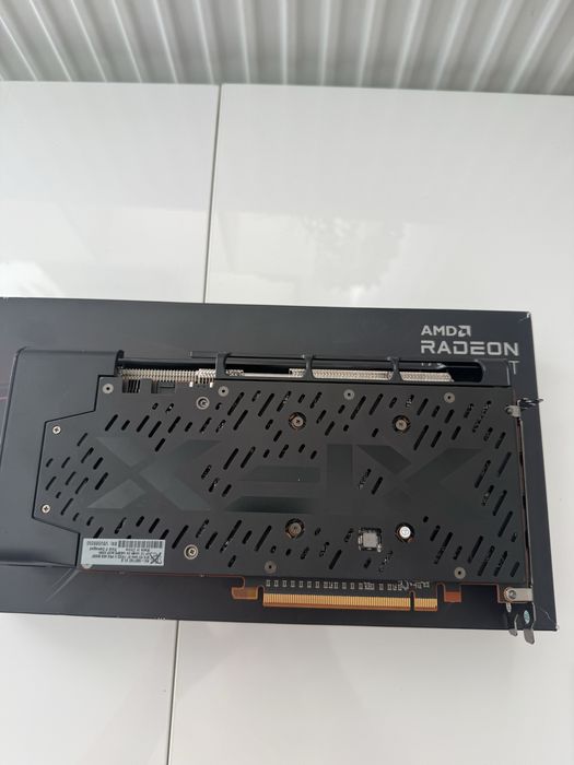 Rx 5600 XT XFX 6 gb Vram