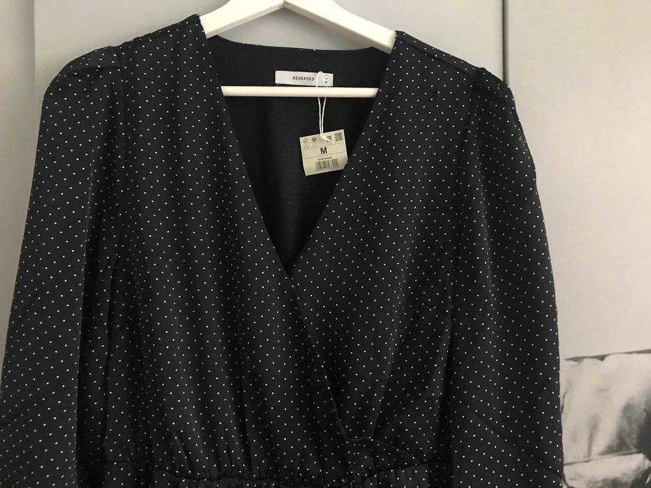 Нова рокля RESERVED, размер М