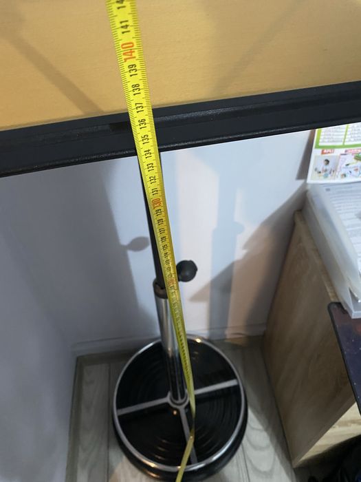 Birou ergonomic, masa
