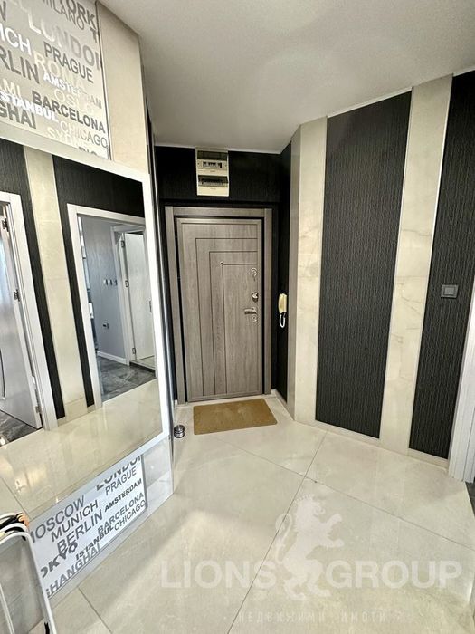 Продава се Тристаен апартамент в к.к. Златни пясъци - 115 кв.м за 2166 €/кв.м - Снимка #6