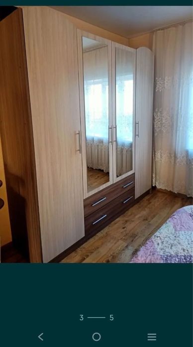 Продаю спальный гарнитур
