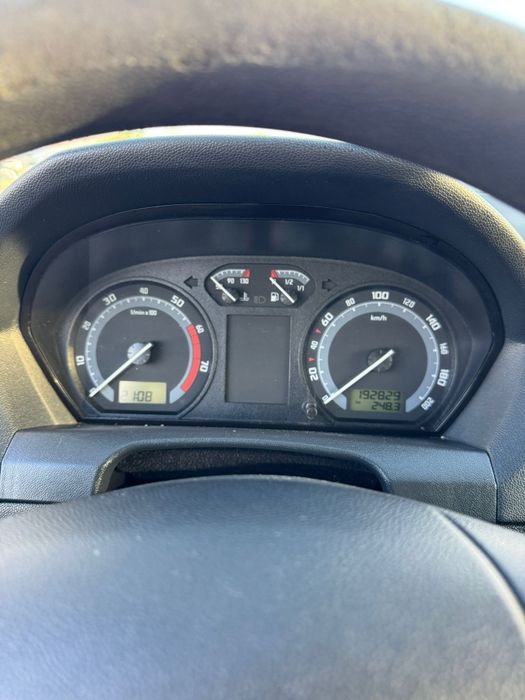 Skoda fabia 1.2 benzina