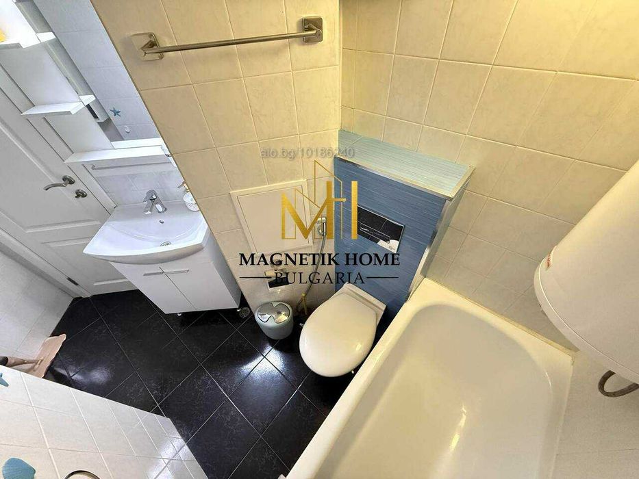 Уникален тристаен апартамент до църква Кирил и Методий в супер център