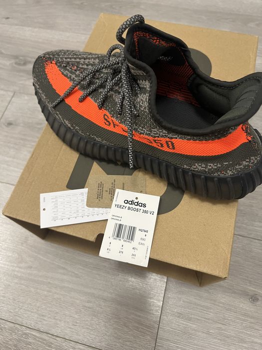 Vand yeezy Carbon Beluga 43 1/3