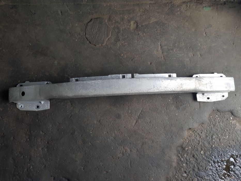 Armatura bara fata Renault Laguna 3