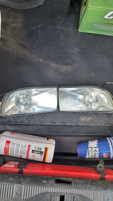 Proiectoare Skoda Octavia 2