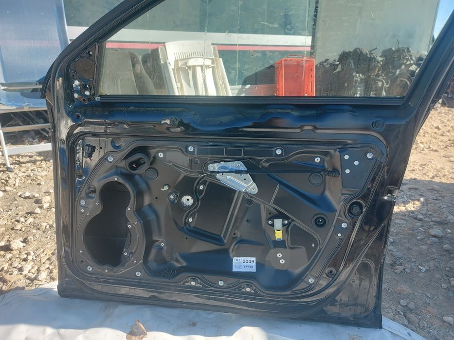 Оригинална врата За Пасат 6 Б6