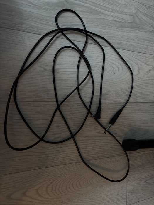 электрогитара Levinson LS-300