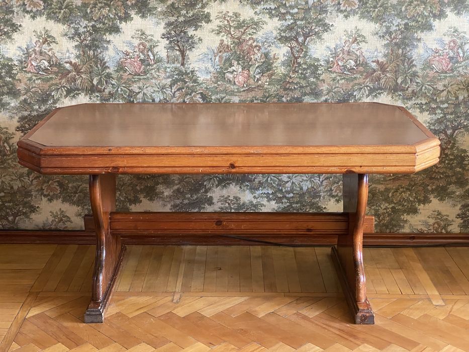 Журнальный столик