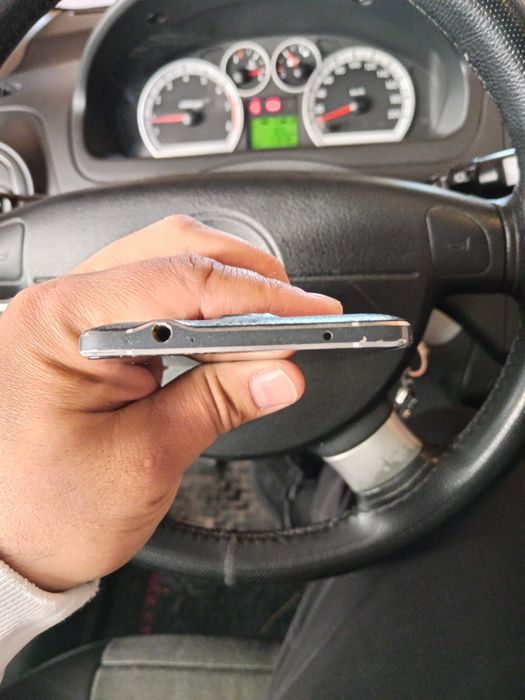 Продам Samsung Note 4