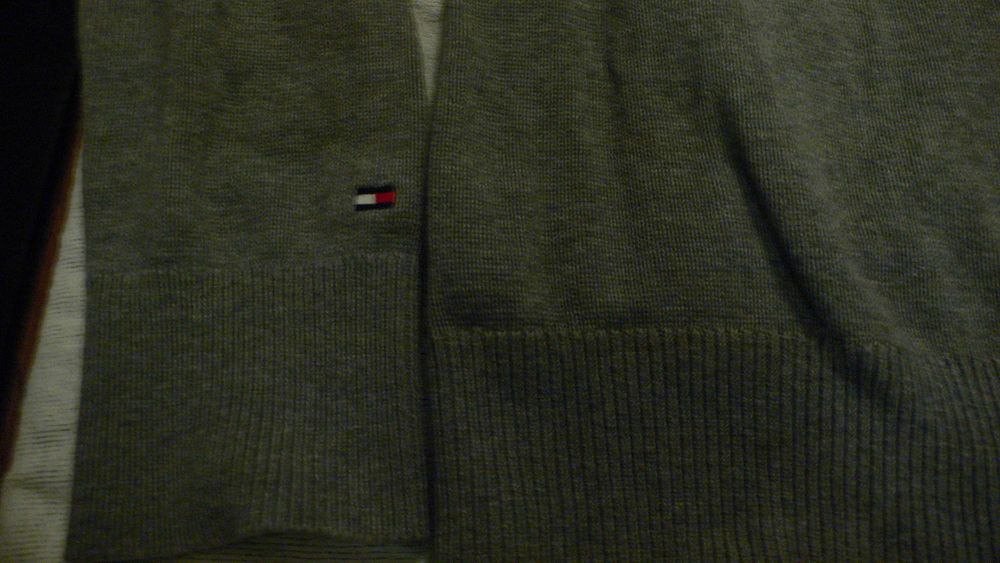 Жилетка Tommy Hilfiger: S. Lacoste 2бр: Сива+Охра-XL; 7; 8. Оригинали!